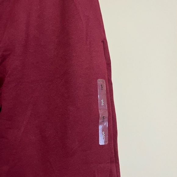 Tommy Hilfiger Drawstring Cord Solid Joggers (S) - Picture 3 of 14